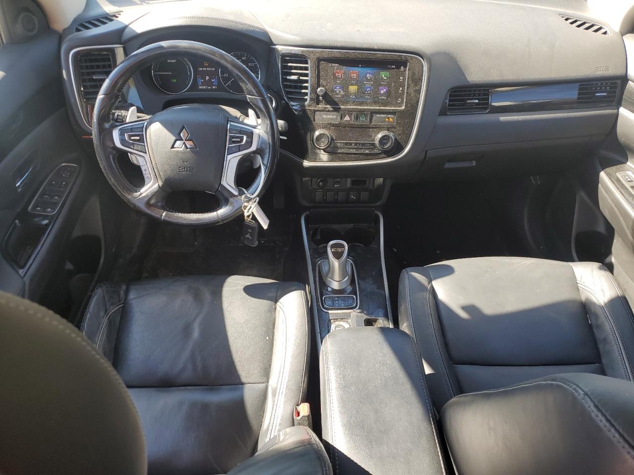 Mitsubishi Outlander Se