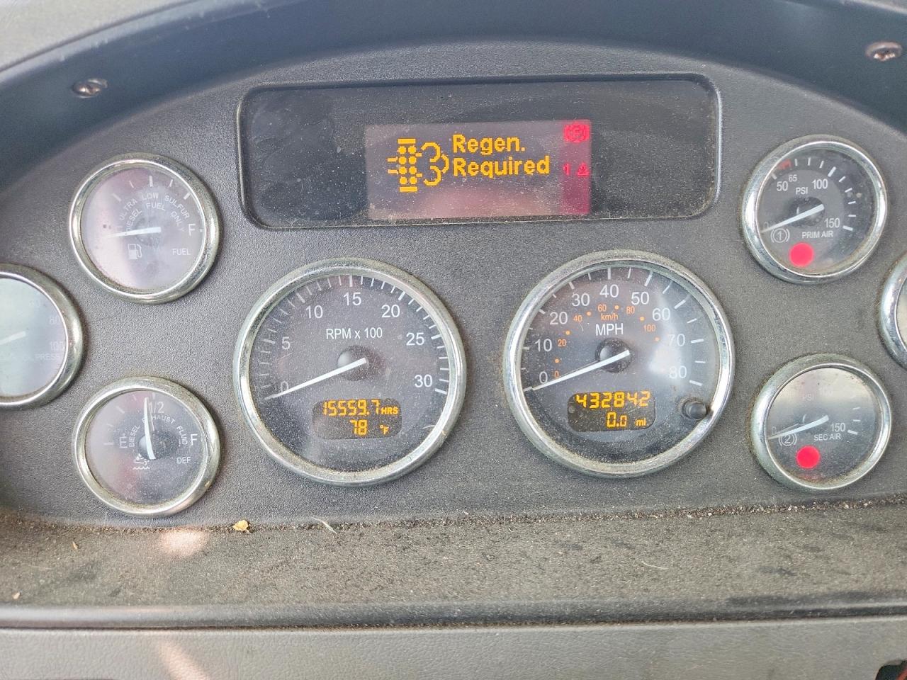Peterbilt 348