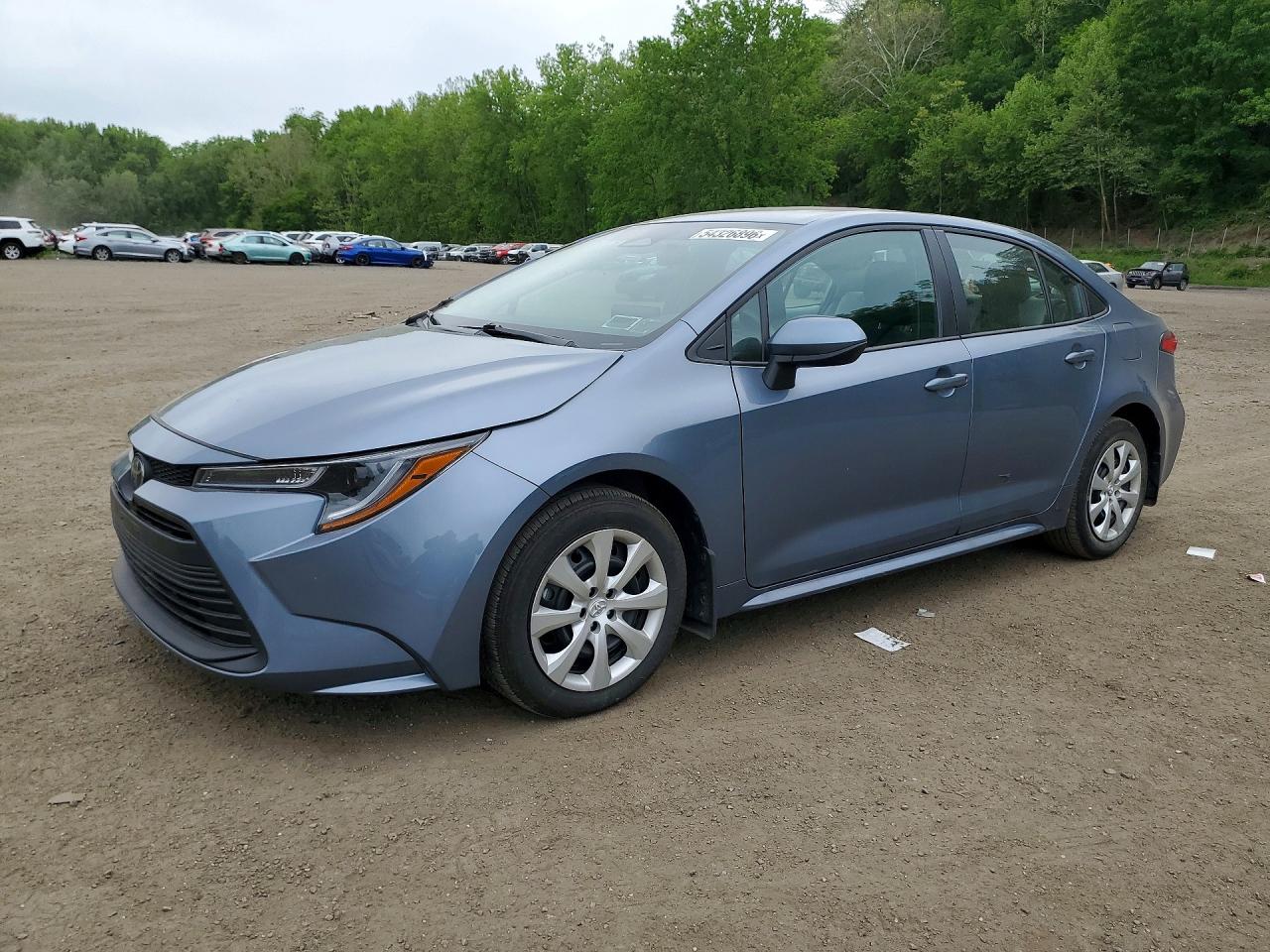 Salvage Toyota Corolla Image