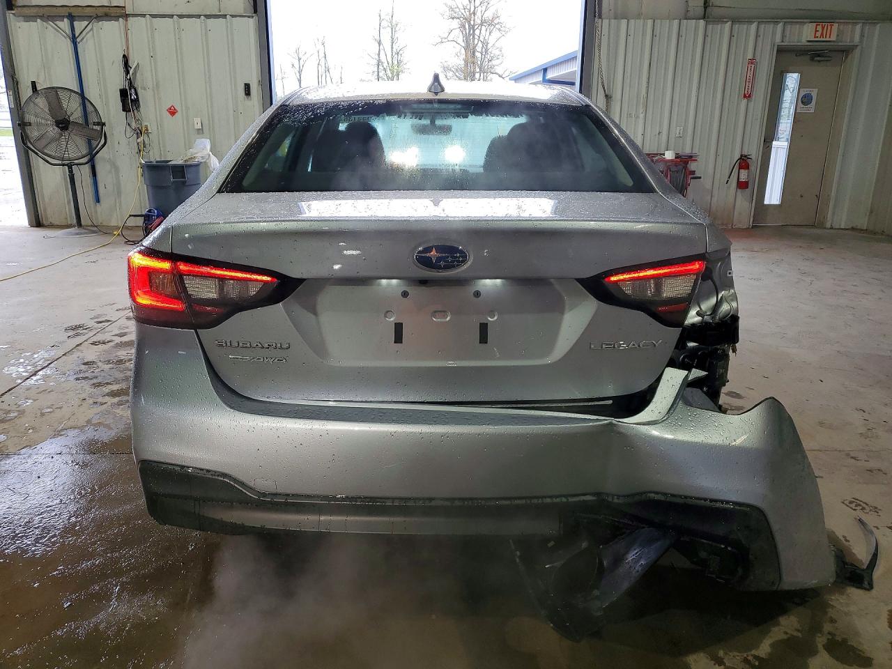 Subaru Legacy Premium