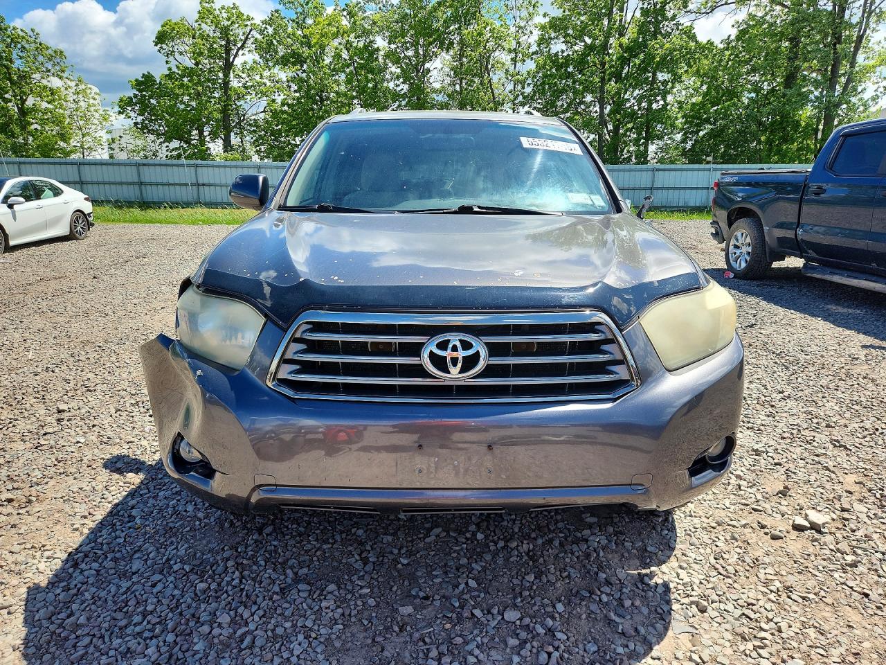 Toyota Highlander Sport