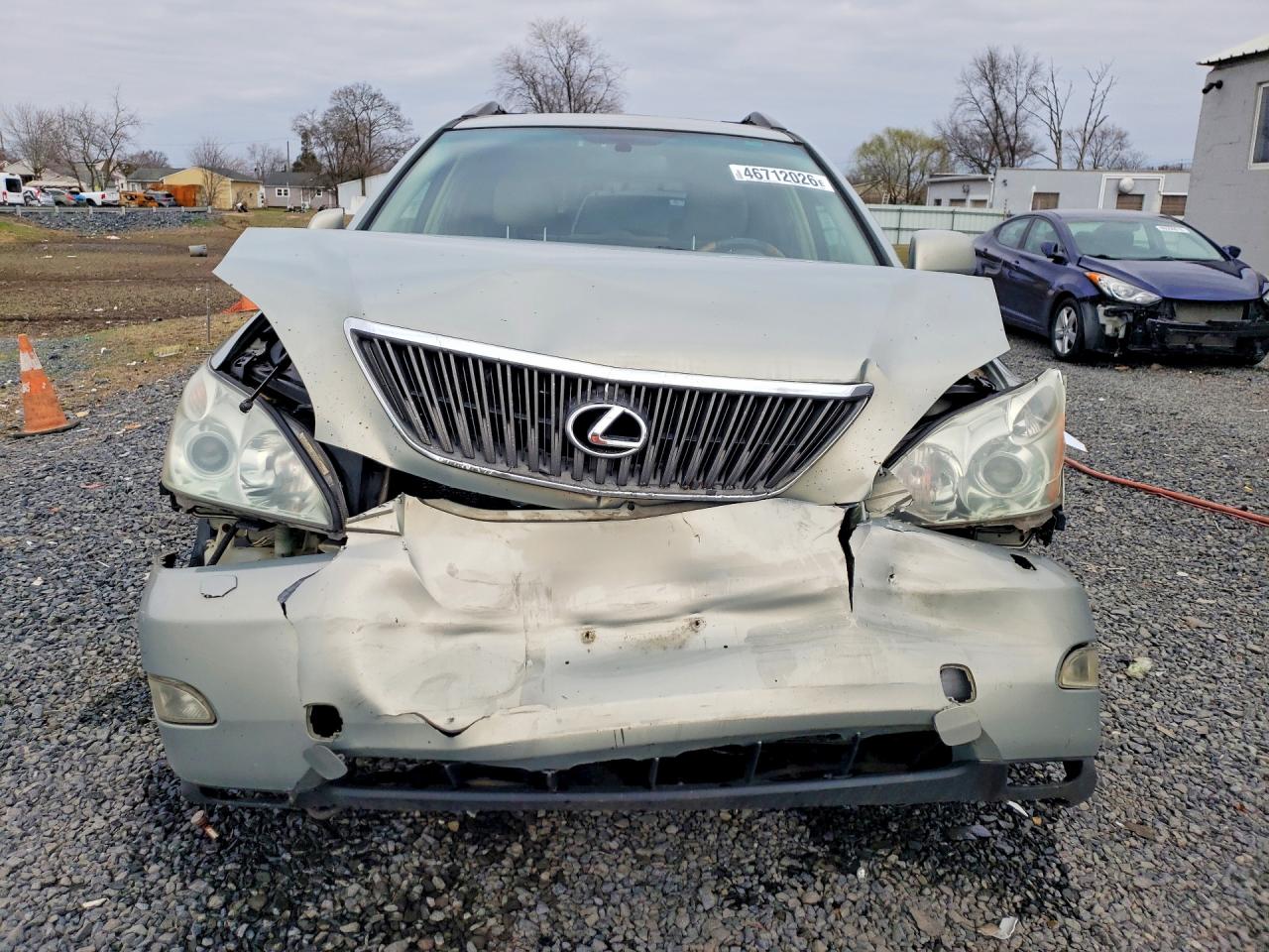Lexus RX Base