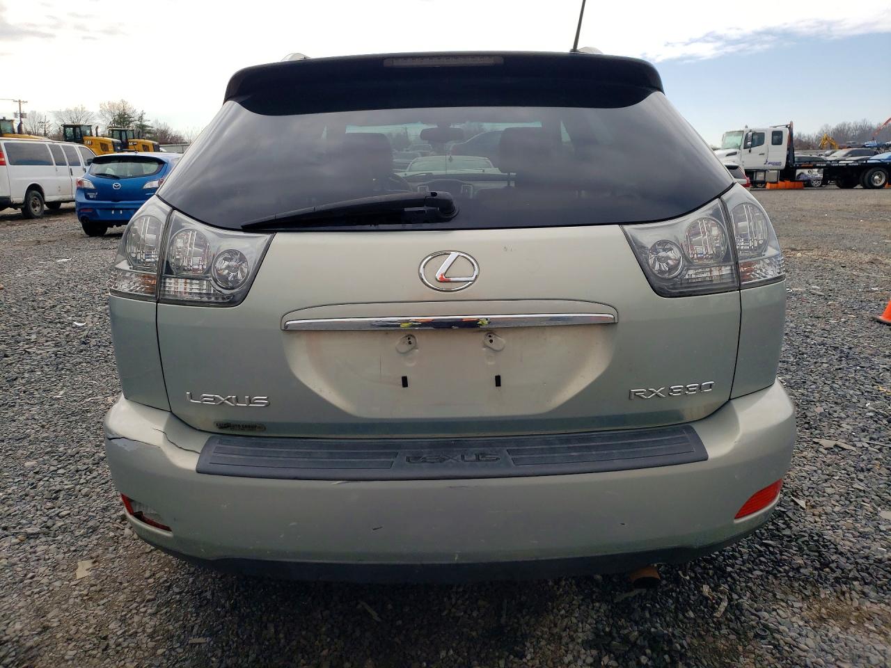 Lexus RX Base