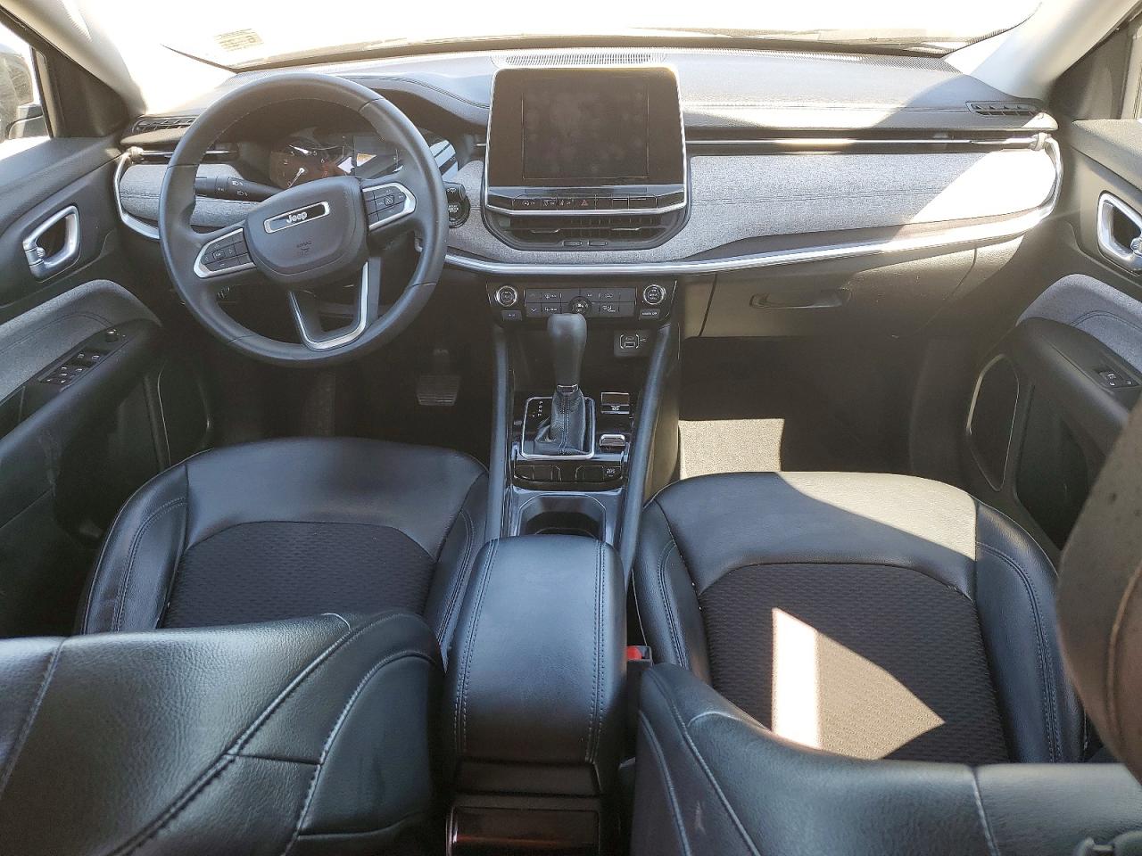 Jeep Compass Latitude