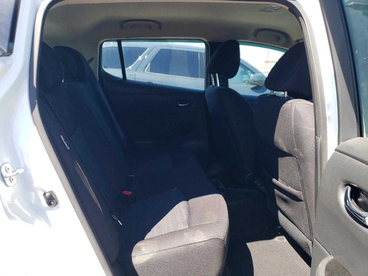 Nissan LEAF Sv Plus