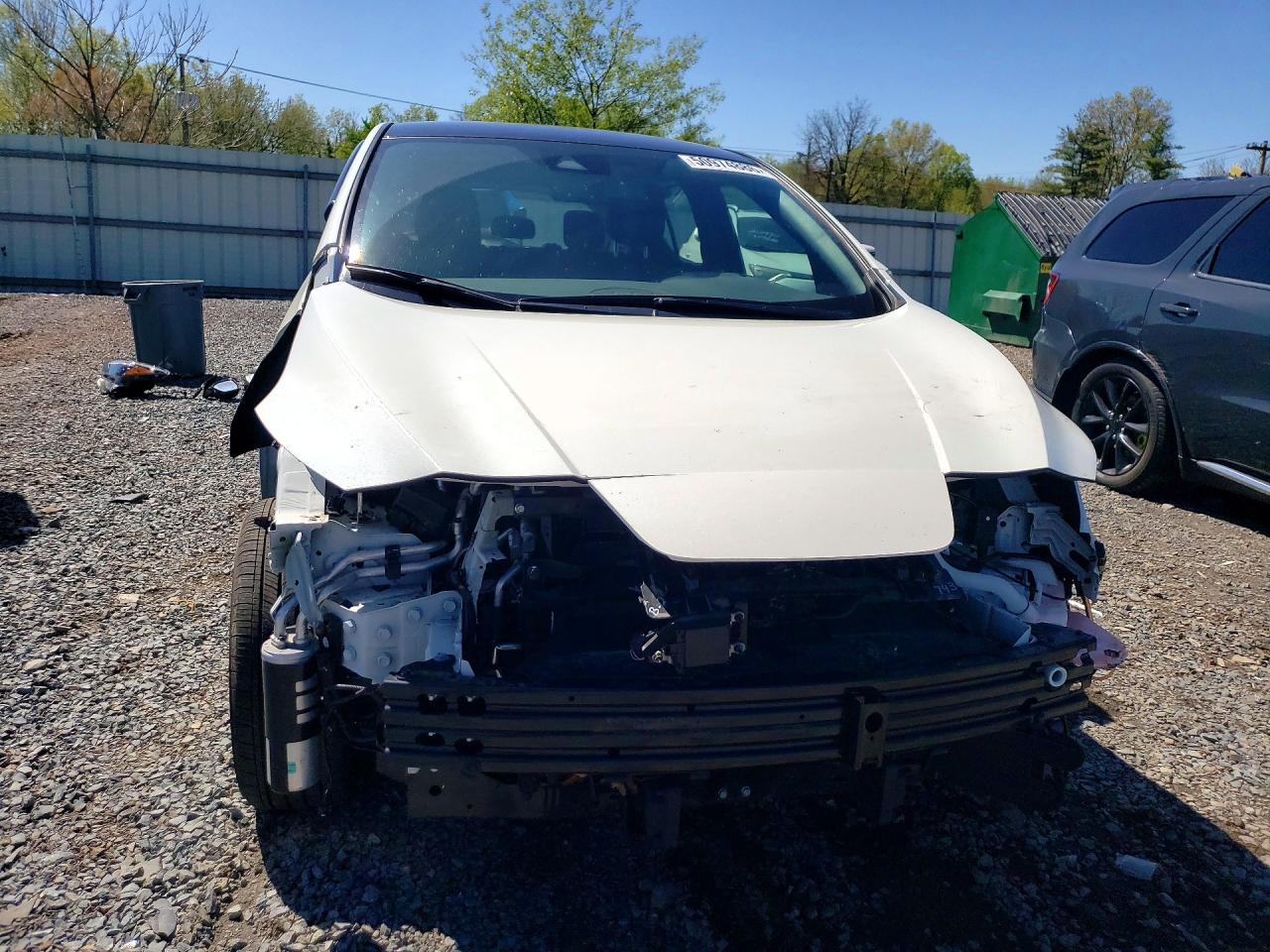 Nissan LEAF Sv Plus