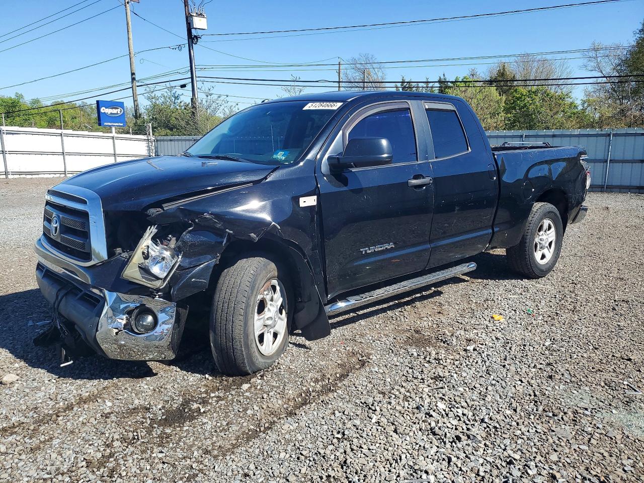 Salvage Toyota Tundra Image