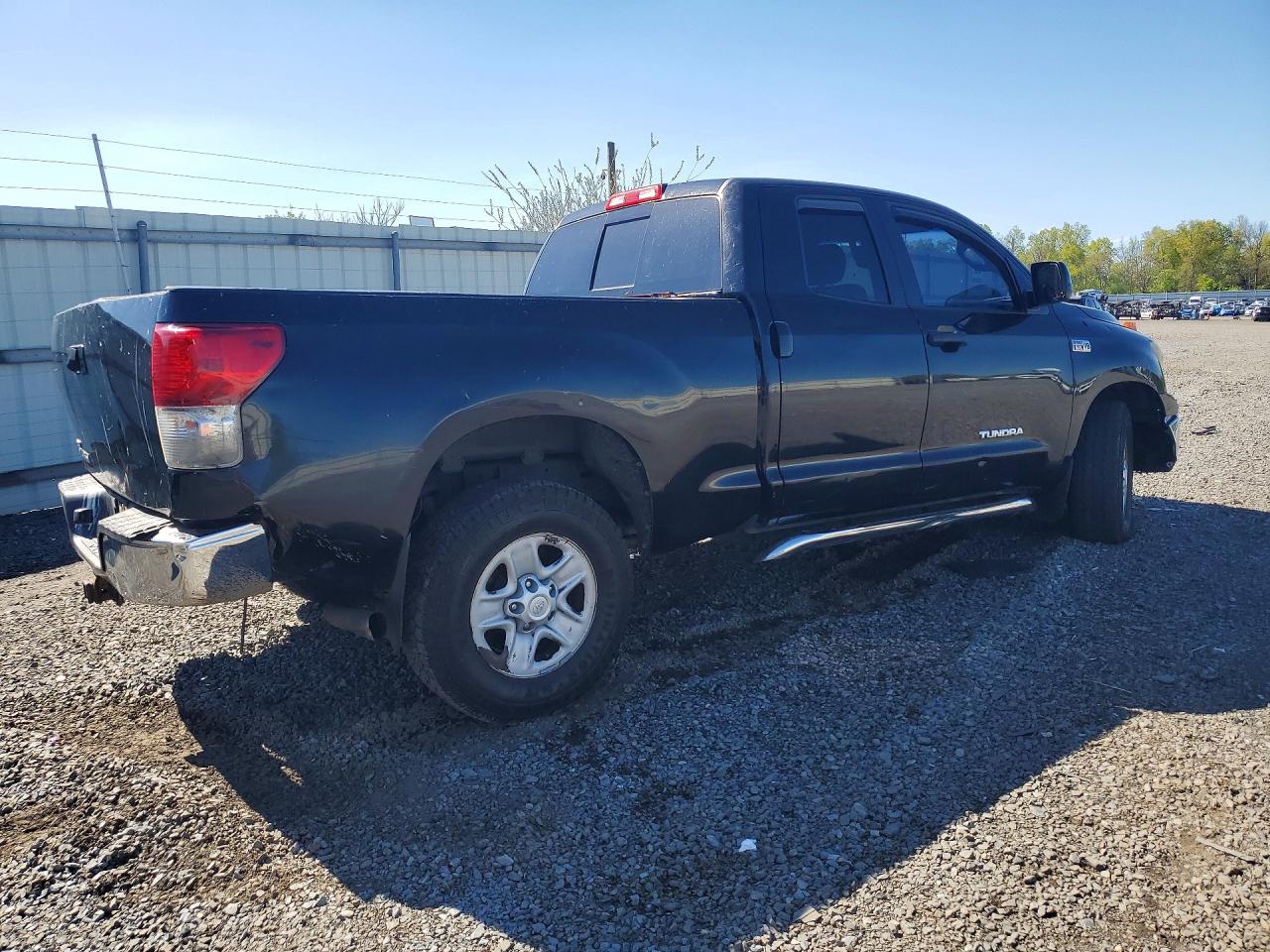 Toyota Tundra Double Cab Sr5