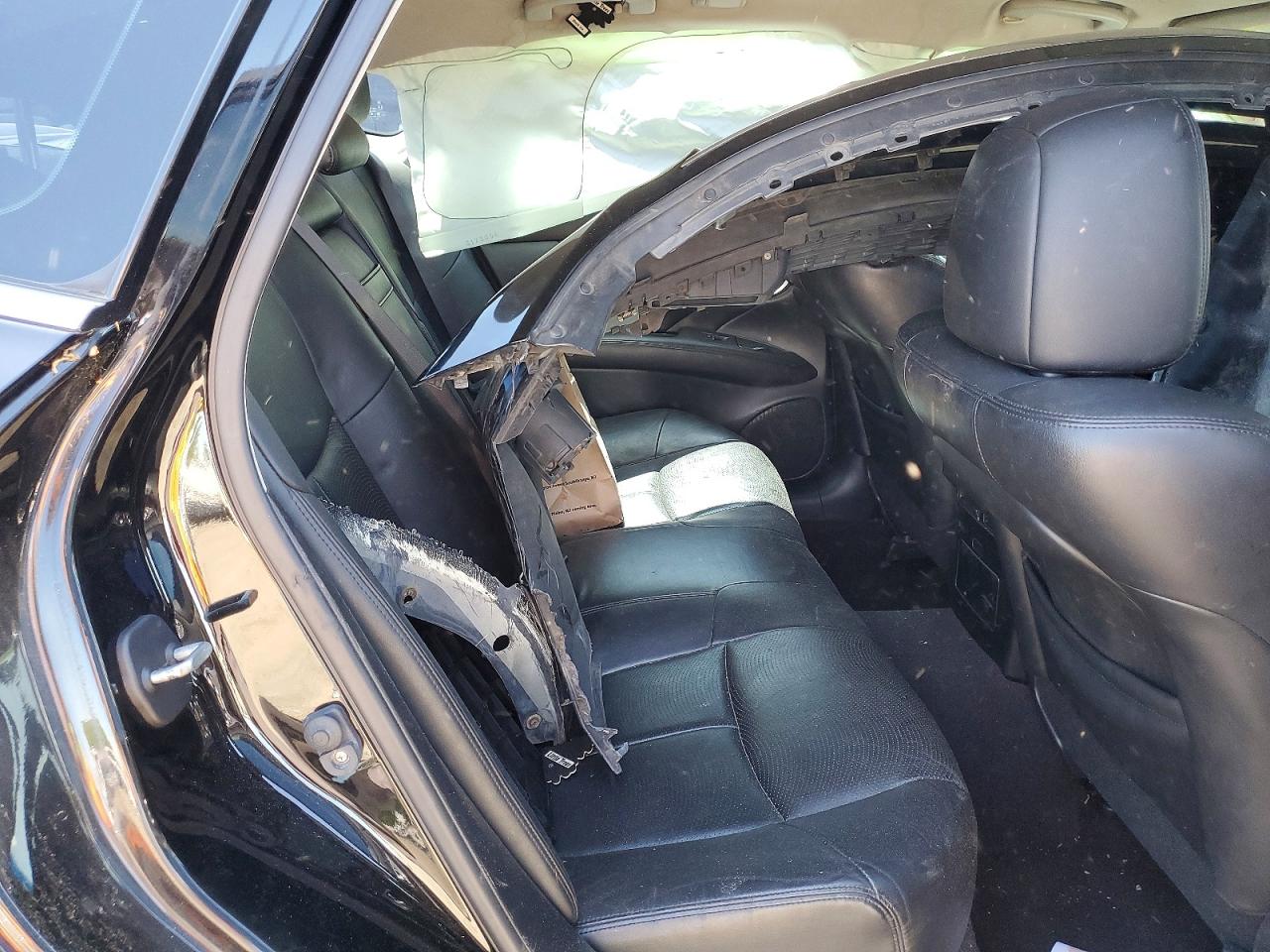 INFINITI M37 X