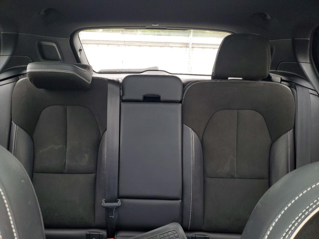 Volvo XC40 T5 R-design