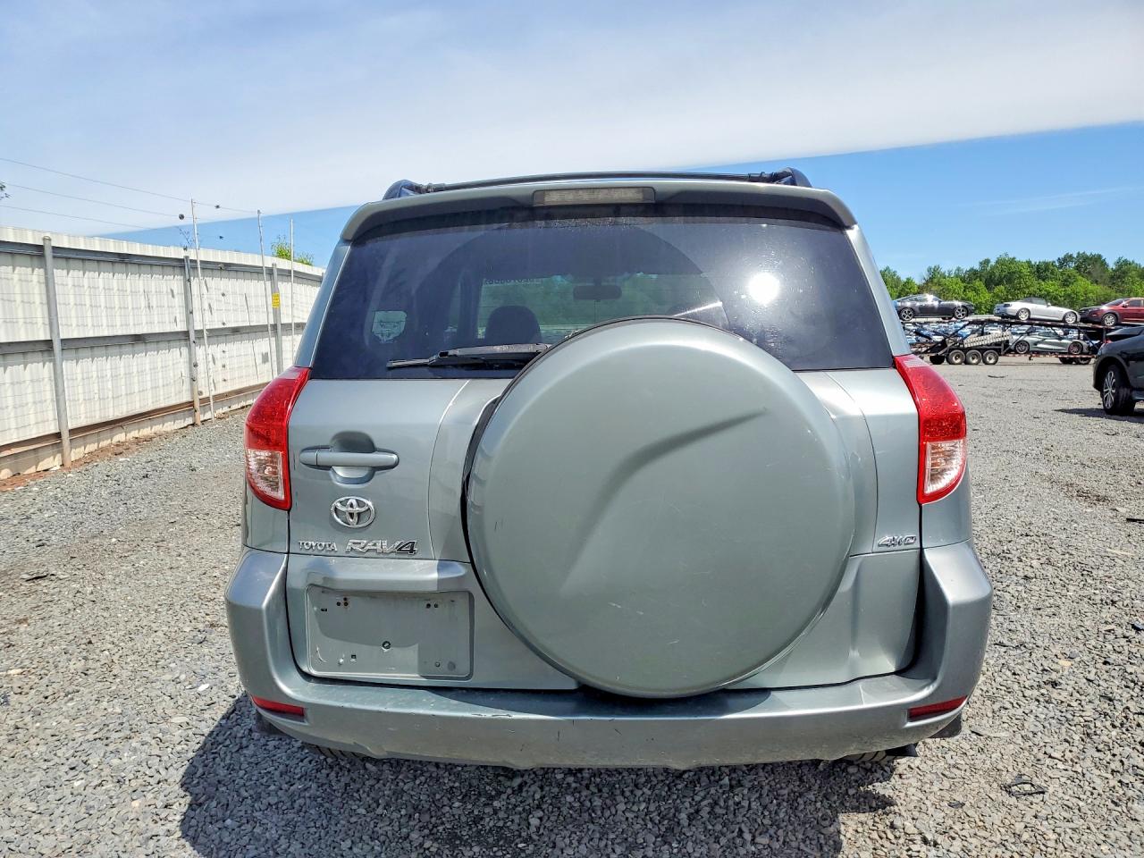 Toyota RAV4 Base
