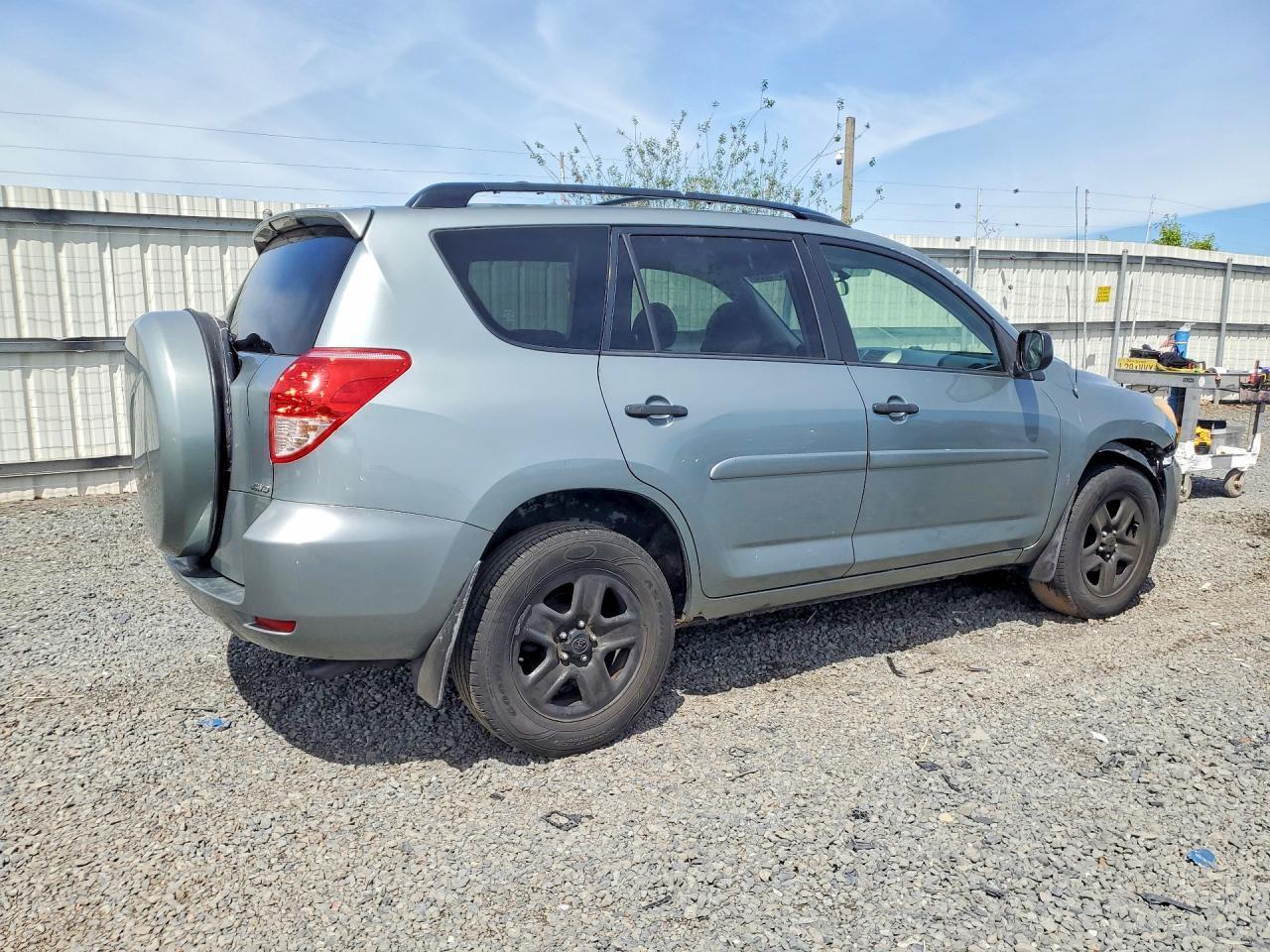 Toyota RAV4 Base