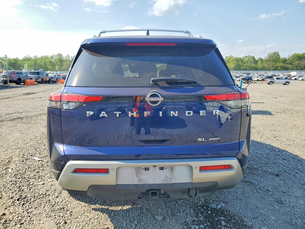 Nissan Pathfinder Sl