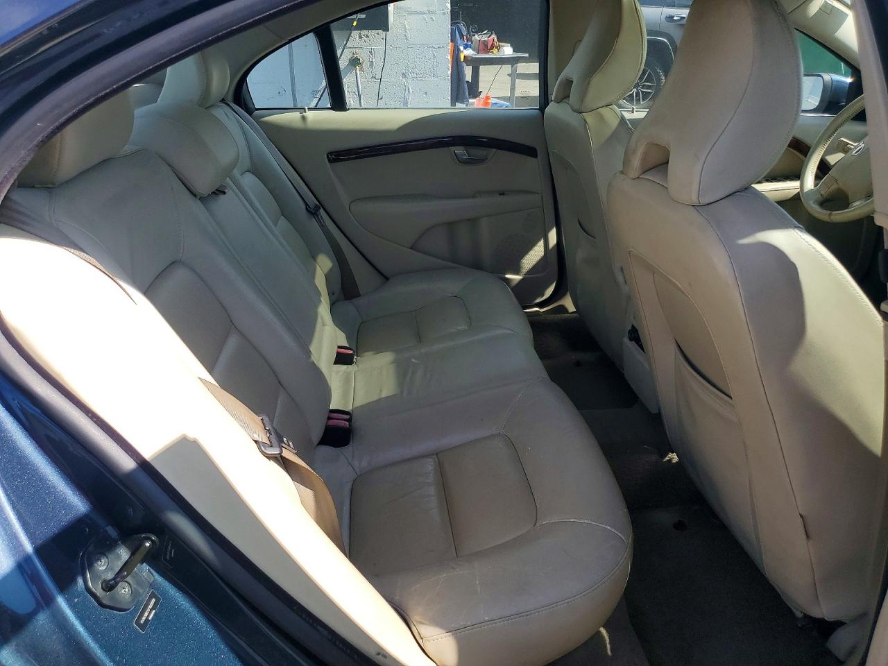 Volvo S80 3.2