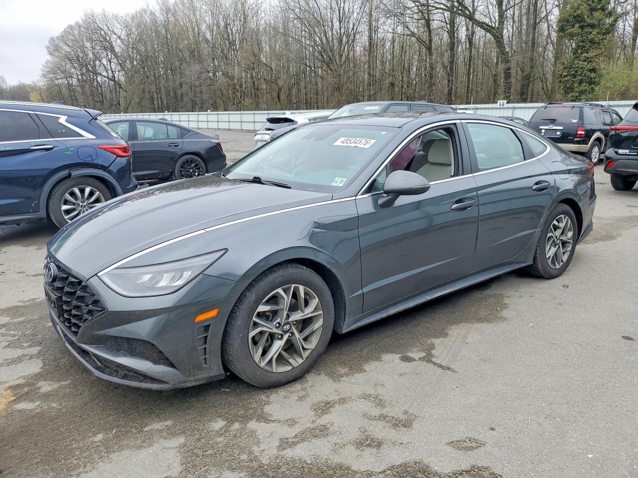 Salvage Hyundai SONATA Image