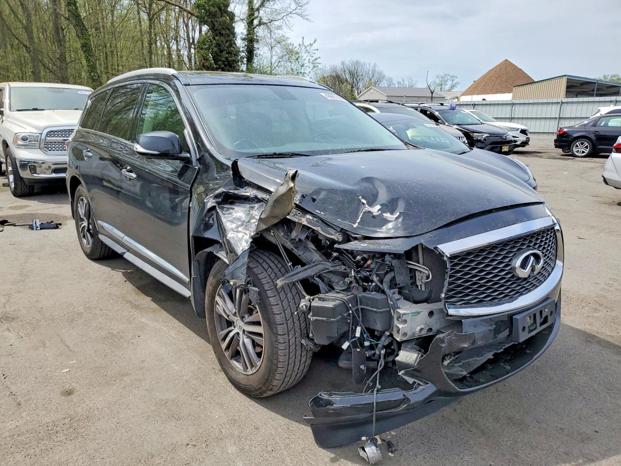 INFINITI Qx Base