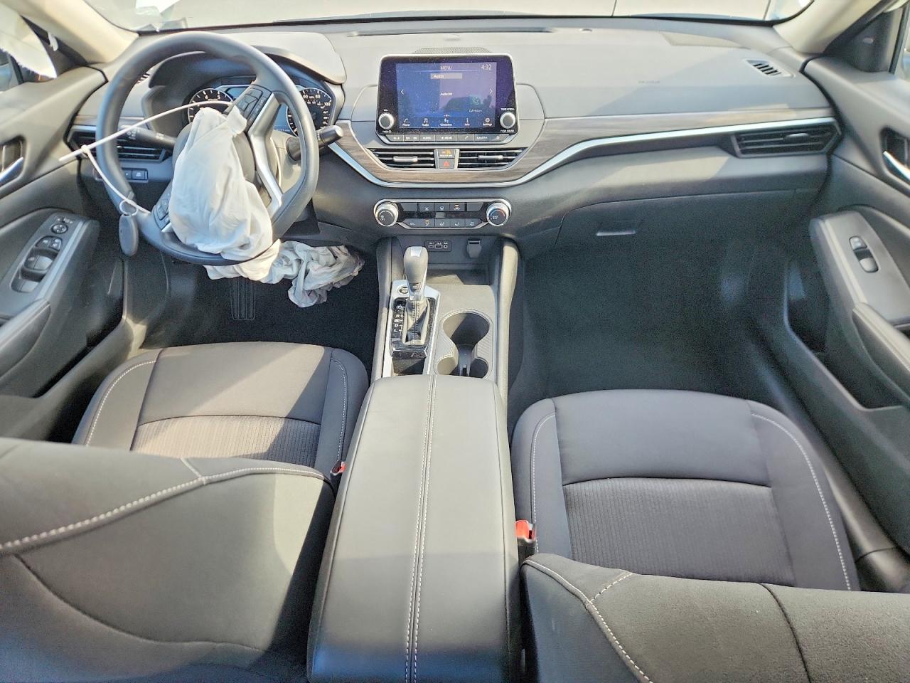 Nissan Altima Sv