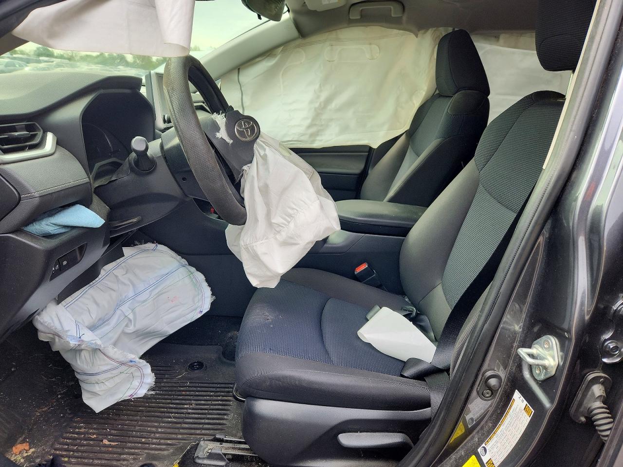 Toyota RAV4 Le