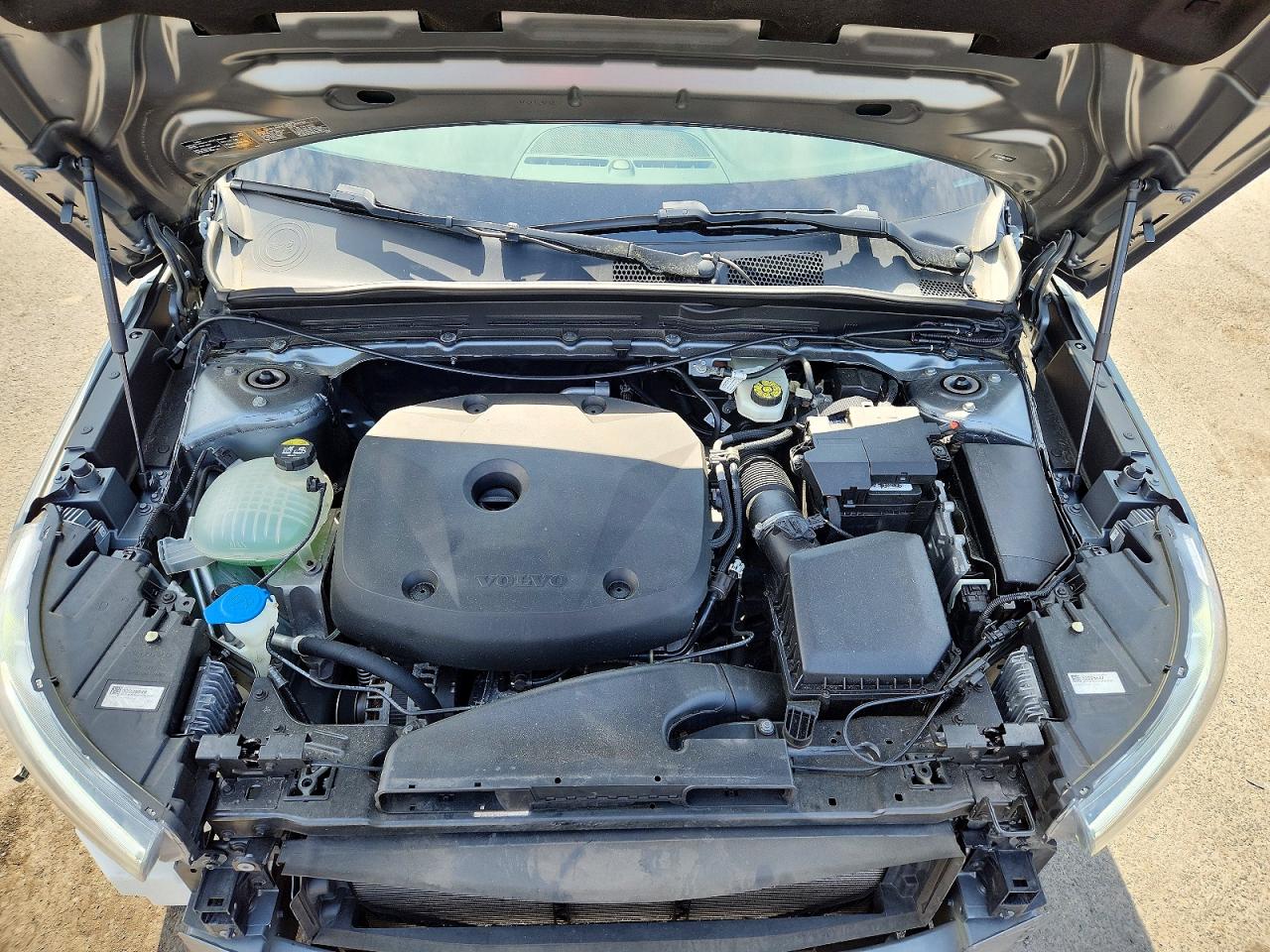 Volvo XC40 T5 R-design
