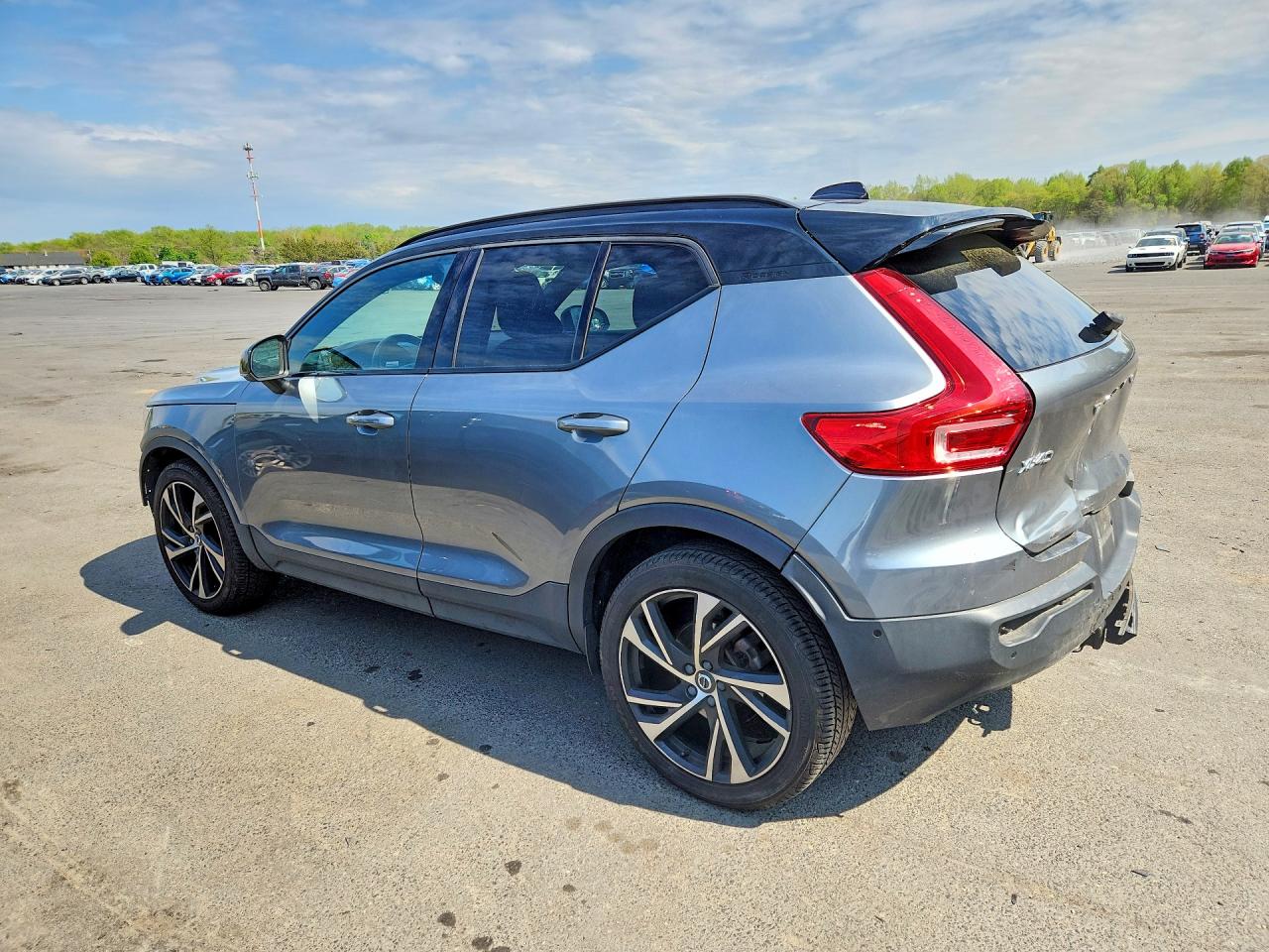 Volvo XC40 T5 R-design