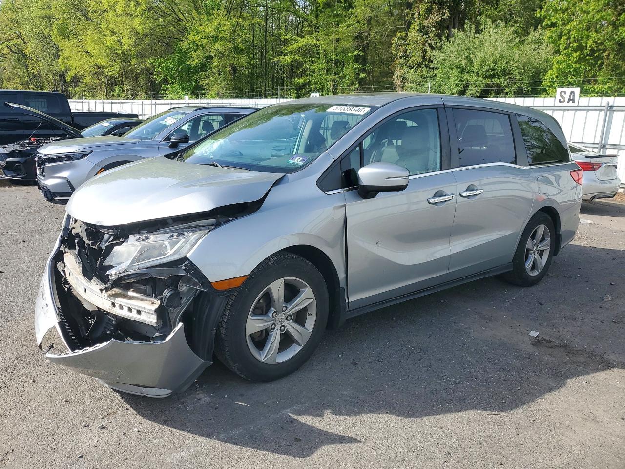 Salvage Honda Odyssey Image