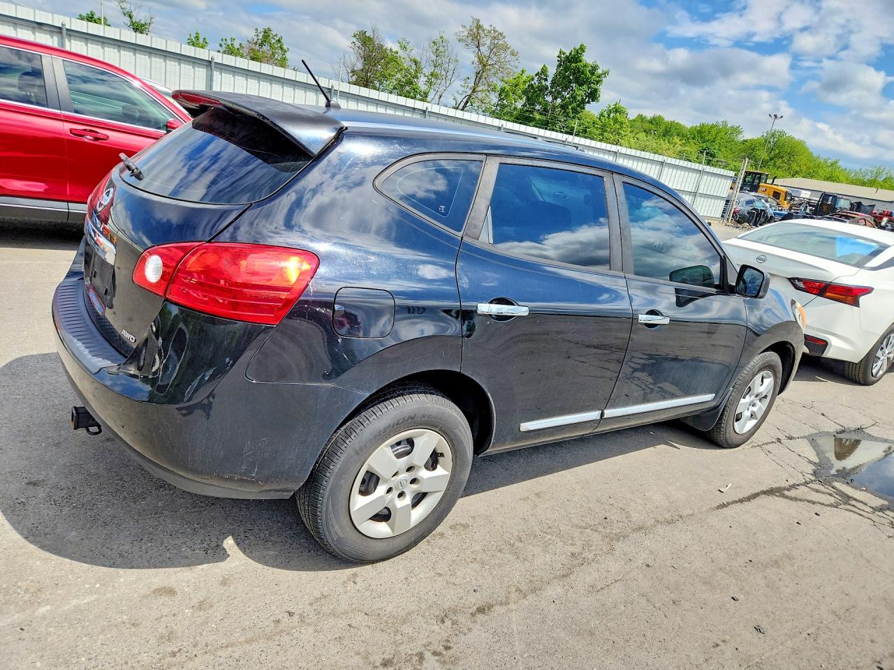 Nissan Rogue S