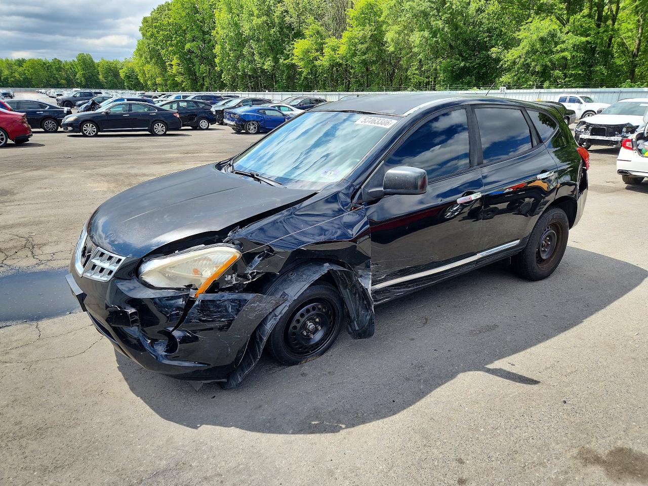 Salvage Nissan Rogue Image