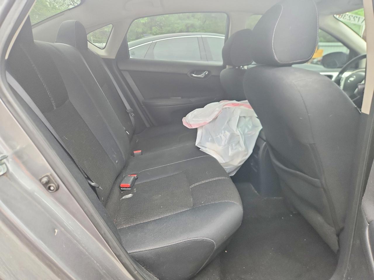 Nissan Sentra S