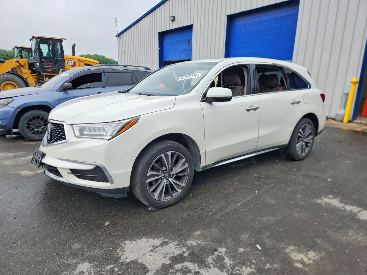 Salvage Acura MDX Image