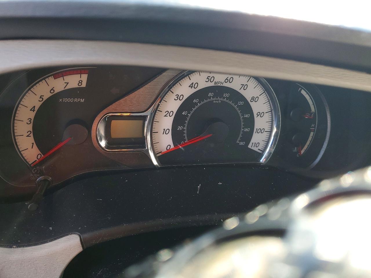 Toyota Sienna Se 8-passenger