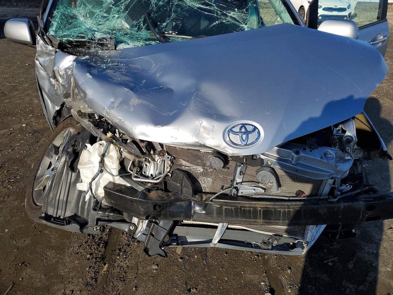 Toyota Sienna Se 8-passenger