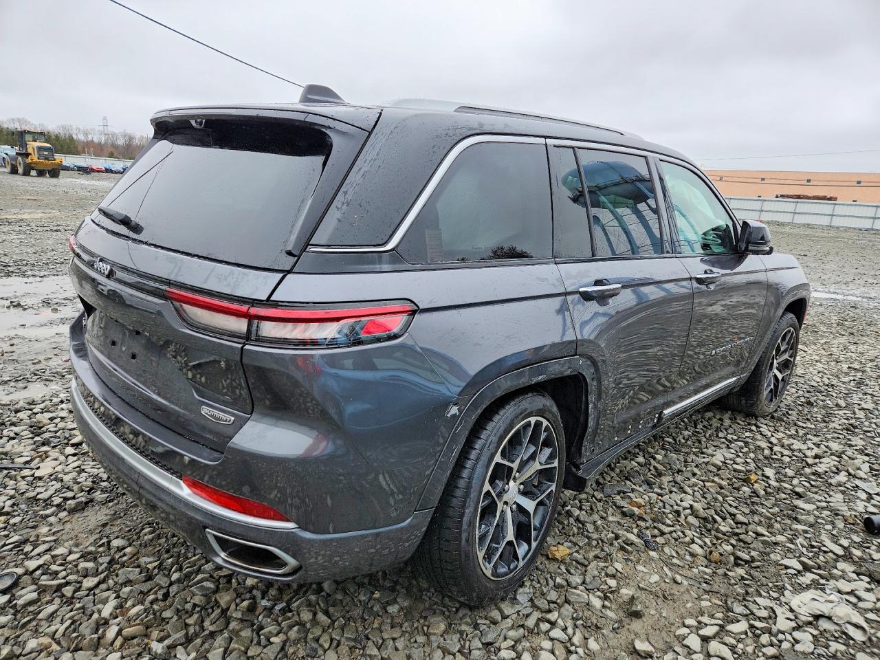 Jeep Cherokee Summit