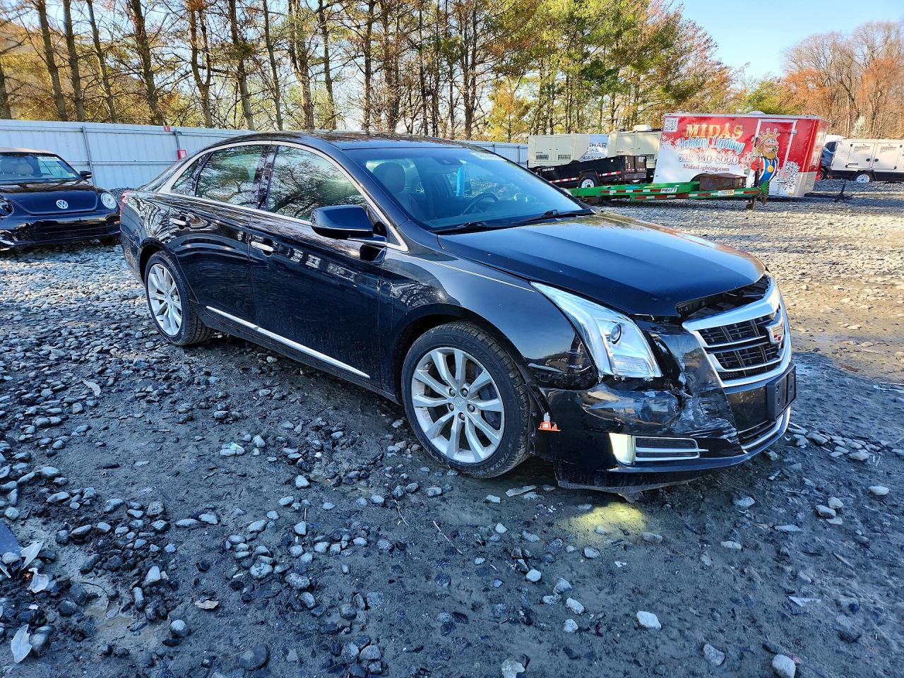 Cadillac XTS Luxury Collection