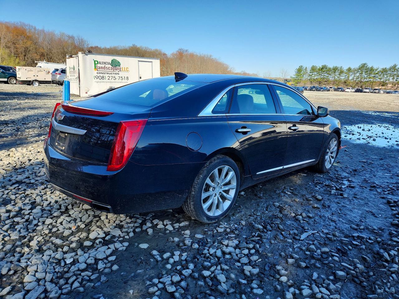 Cadillac XTS Luxury Collection
