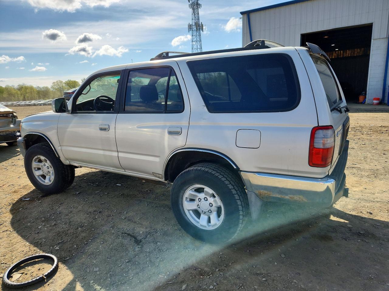 Toyota 4Runner Sr5