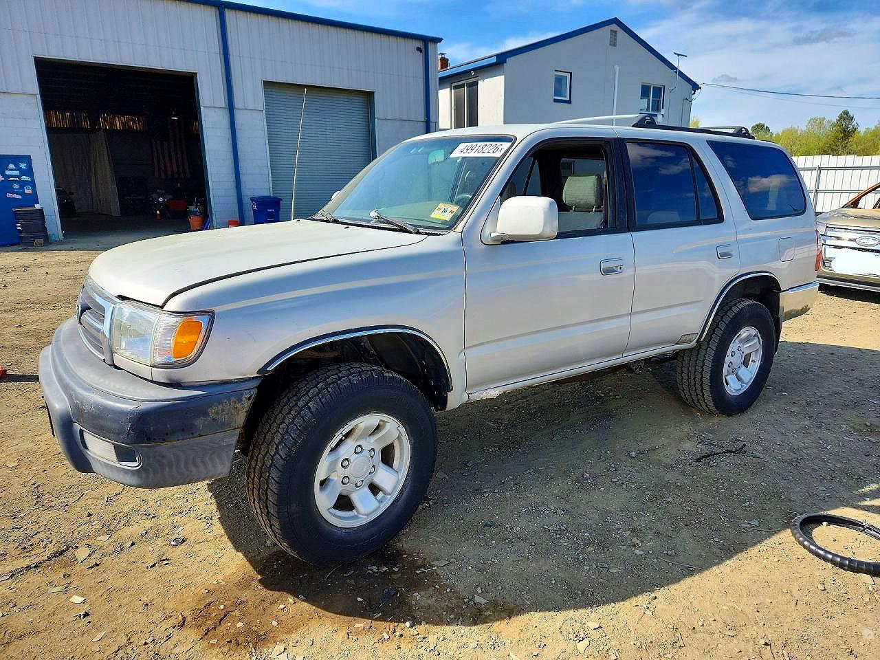 Salvage Toyota 4Runner Image