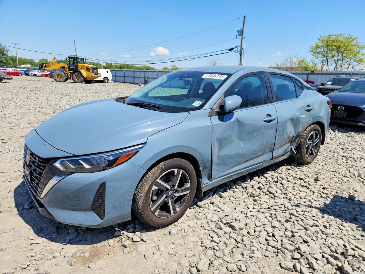 Salvage Nissan Sentra Image