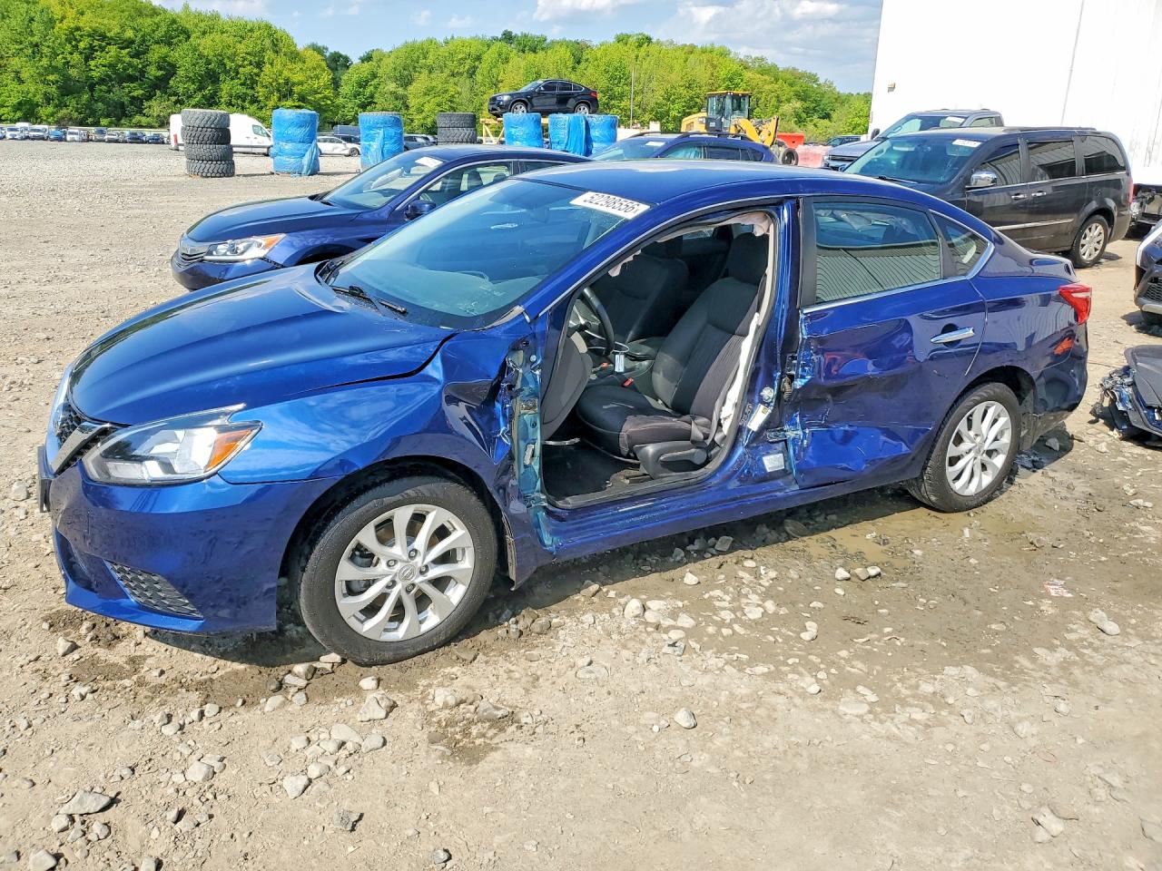 Salvage Nissan Sentra Image