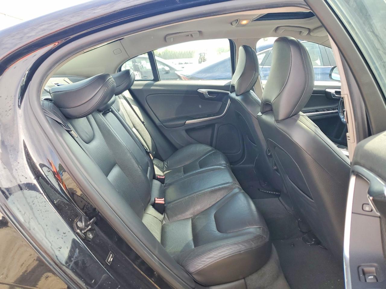 Volvo S60 T6