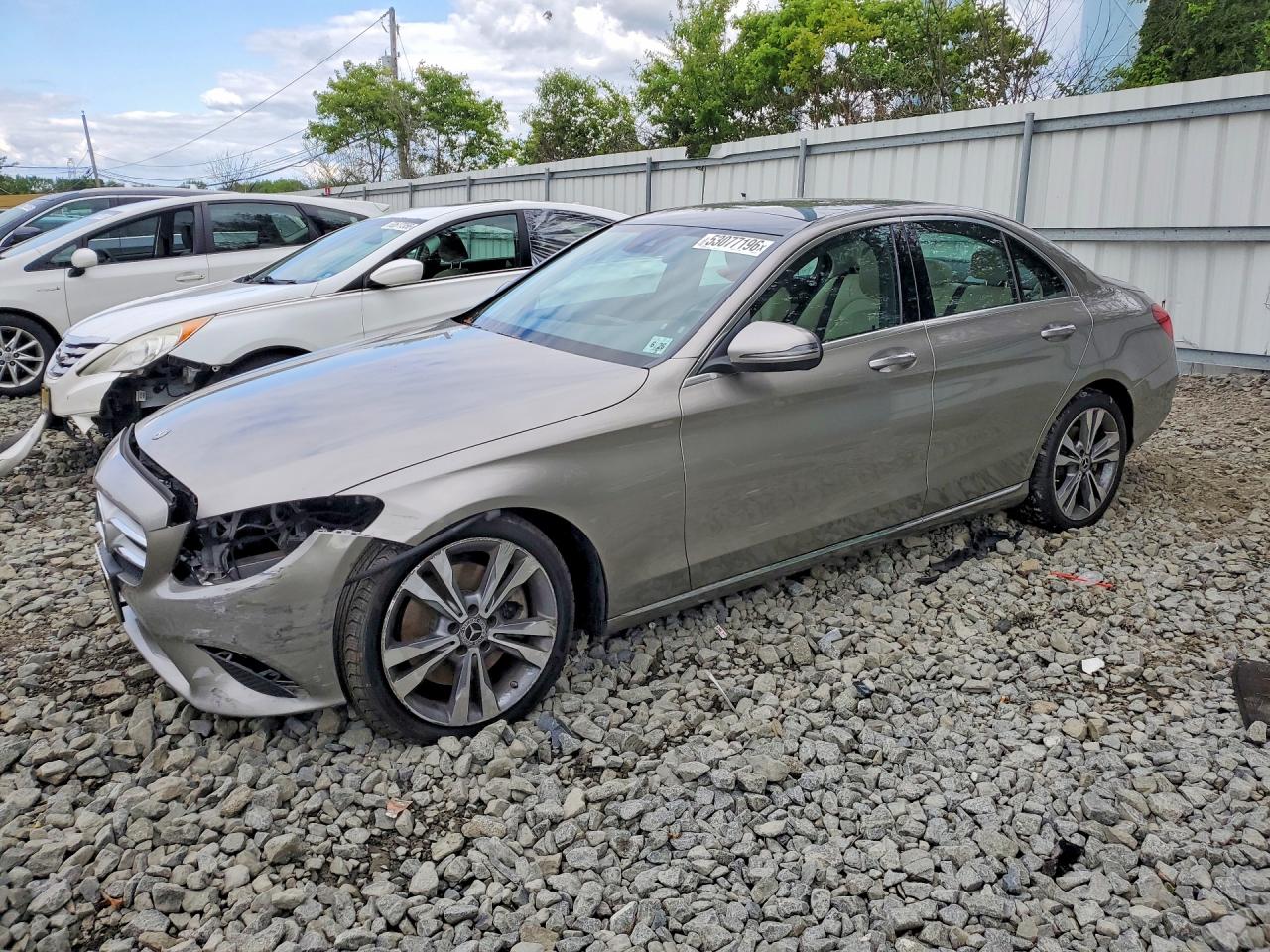 Salvage Mercedes-Benz C-Class Image