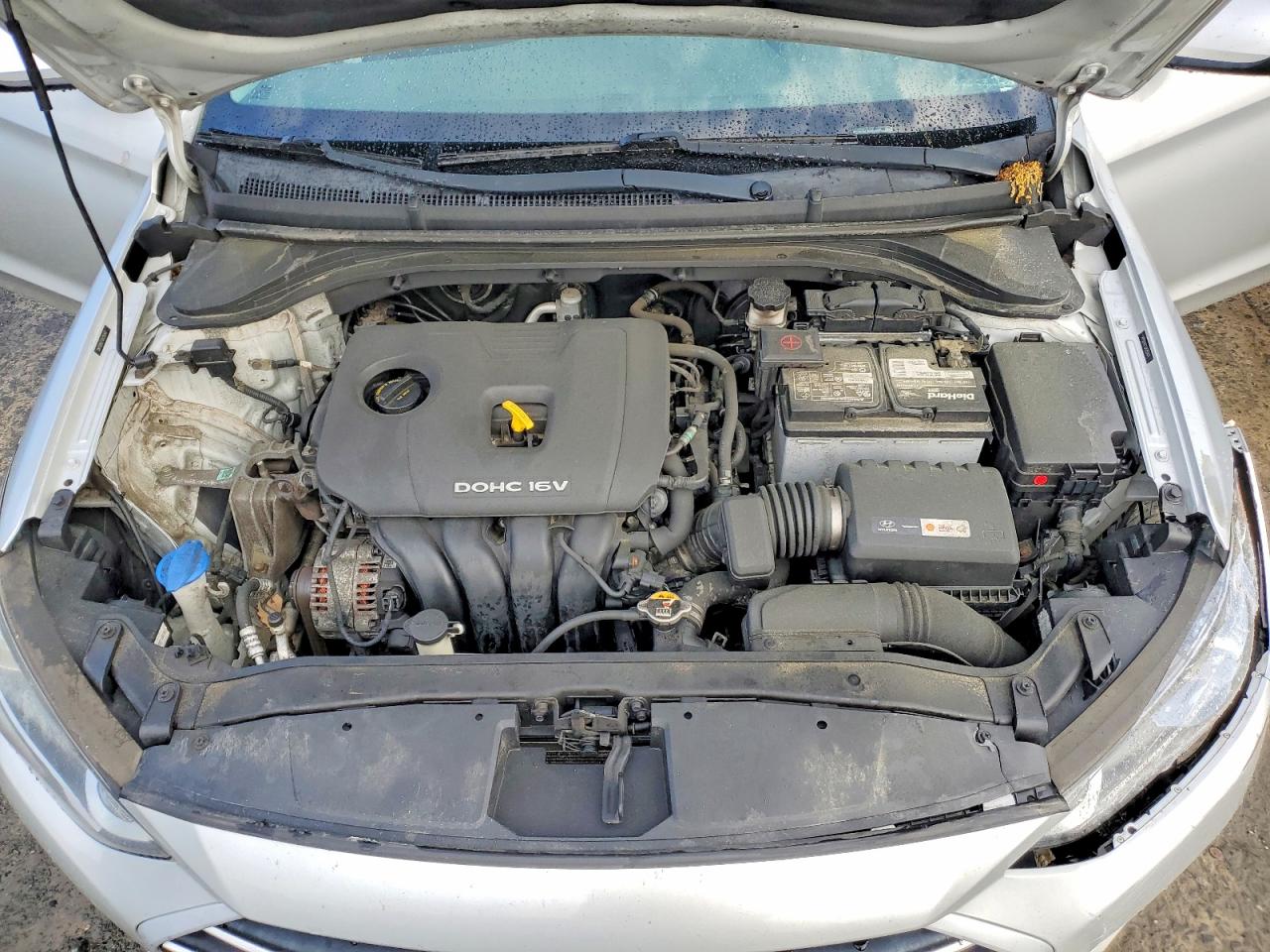 Hyundai ELANTRA Sel