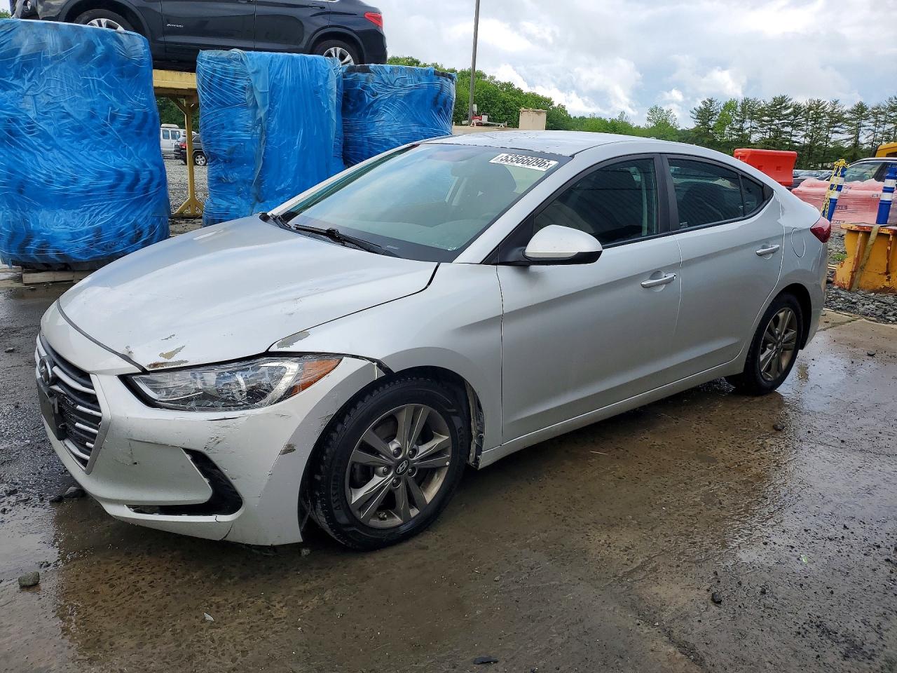 Salvage Hyundai ELANTRA Image