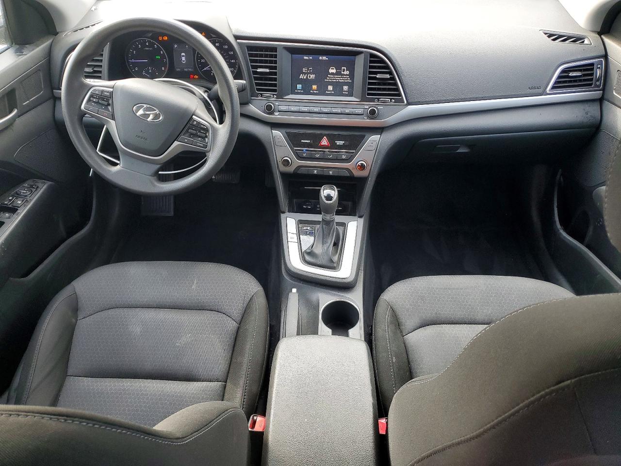Hyundai ELANTRA Sel