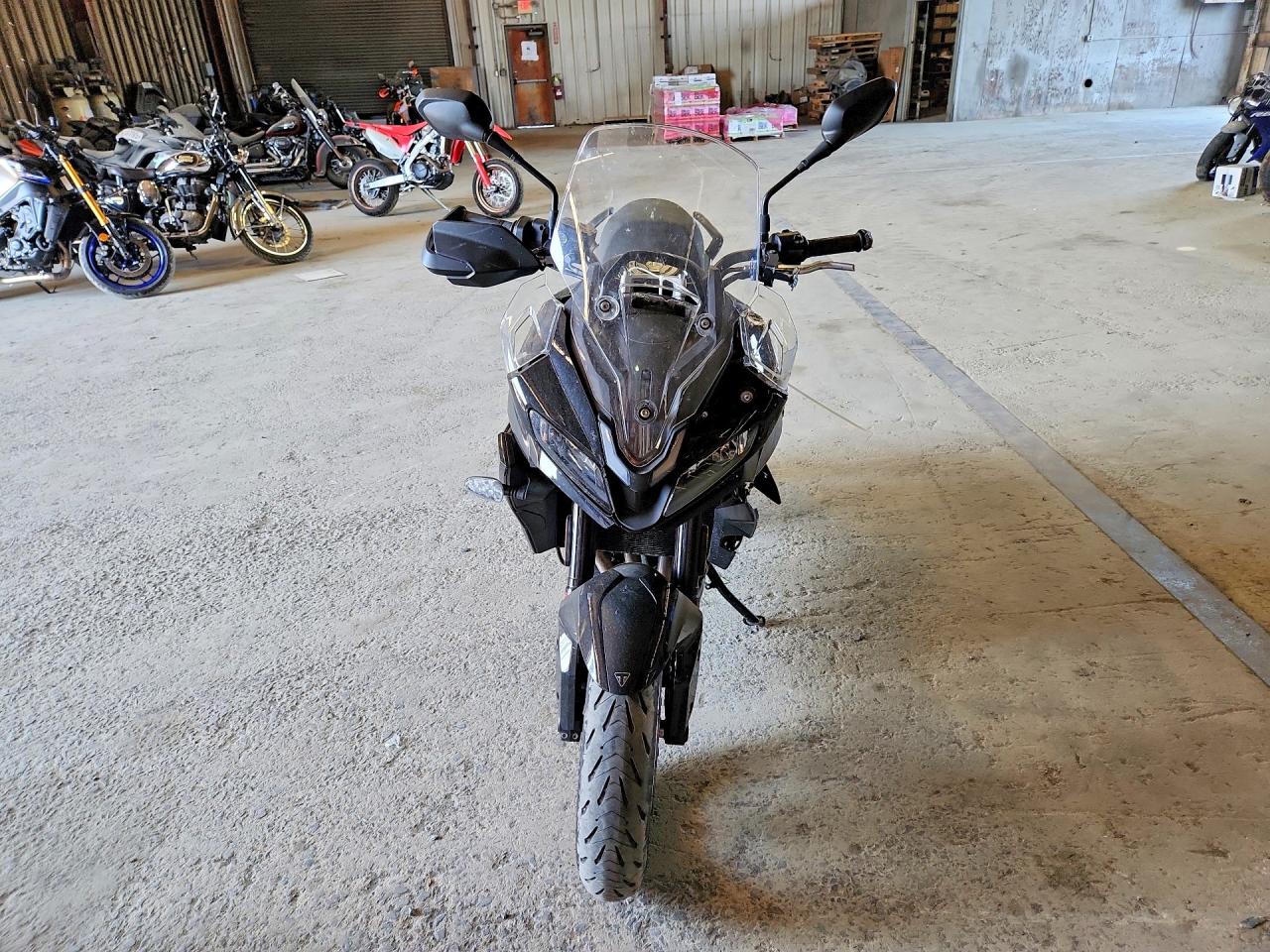 Triumph Tiger Sport 800