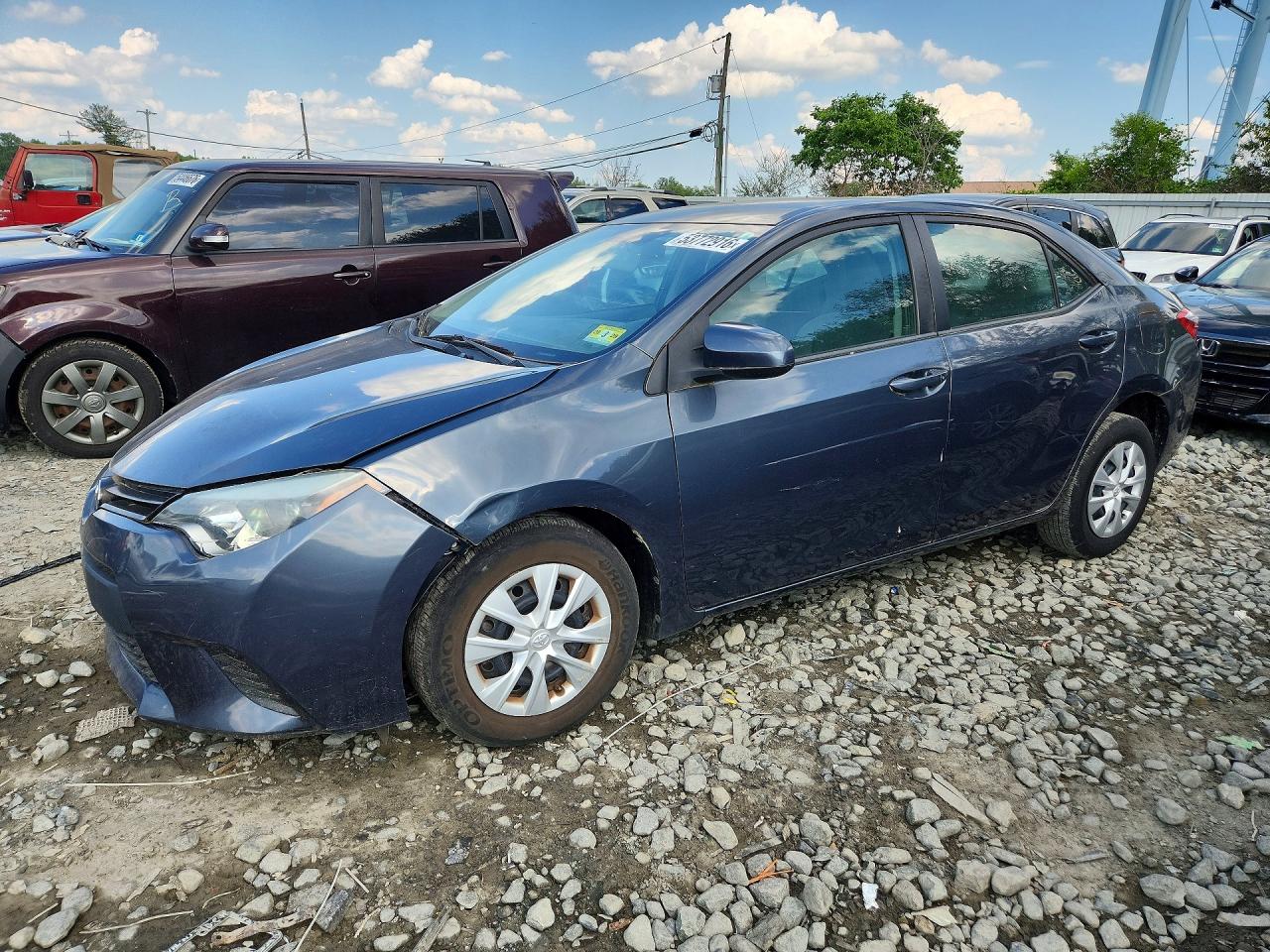 Salvage Toyota Corolla Image