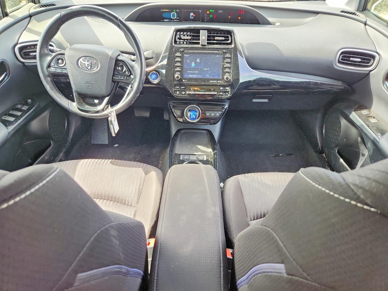 Toyota Prius Le