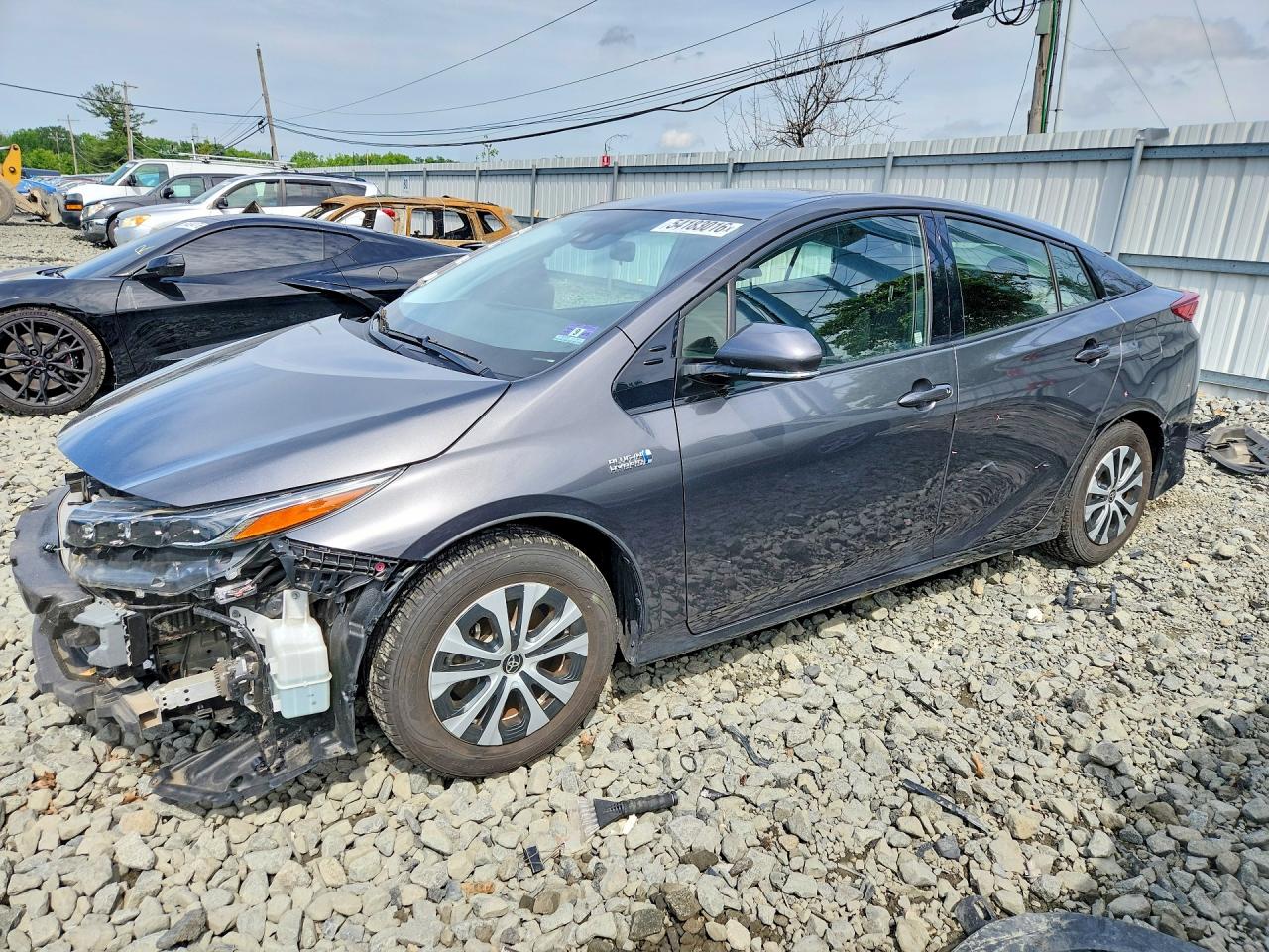 Salvage Toyota Prius Image