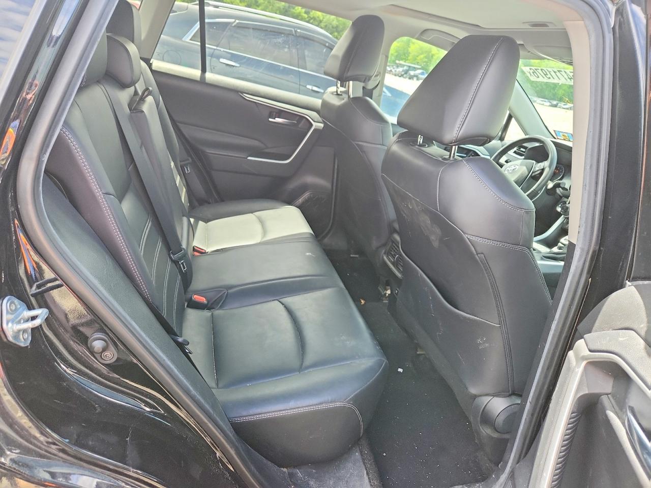 Toyota RAV4 Xle Premium