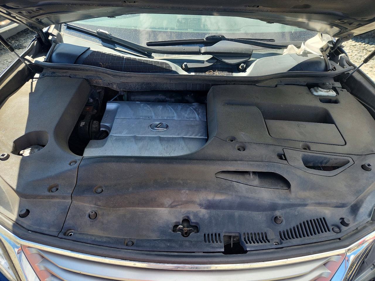 Lexus RX Base