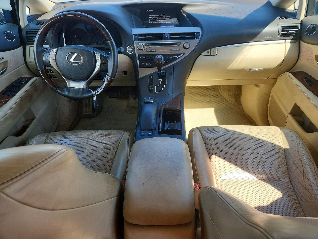 Lexus RX Base